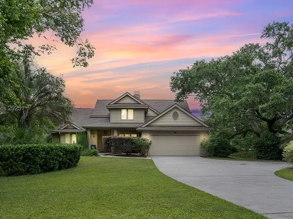 6 Fairlawn Ct, Hilton Head Island, SC 29926