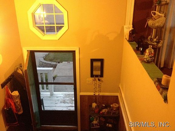 3rd image of 4913 W Hill Dr