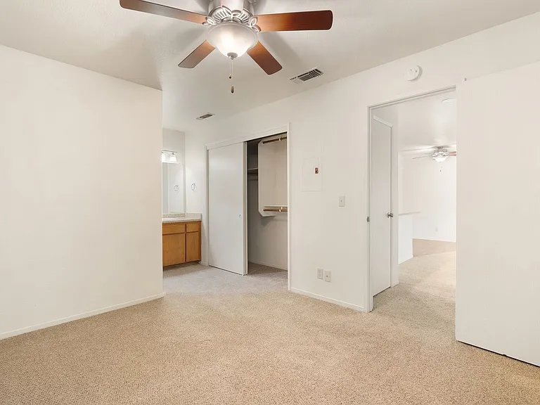 1661 Forest Avenue Apartments — Photo 69
