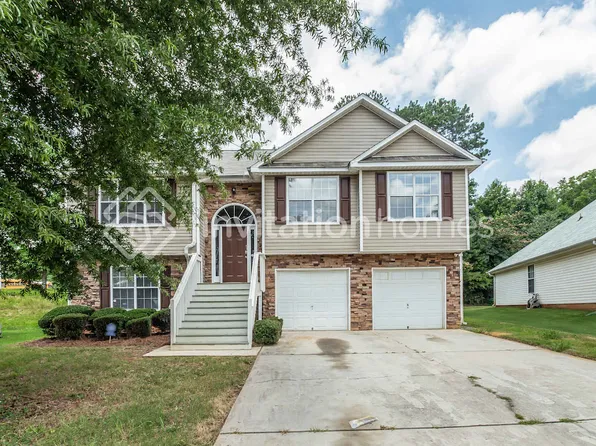 1885 Owens Trl, Rex, GA 30273