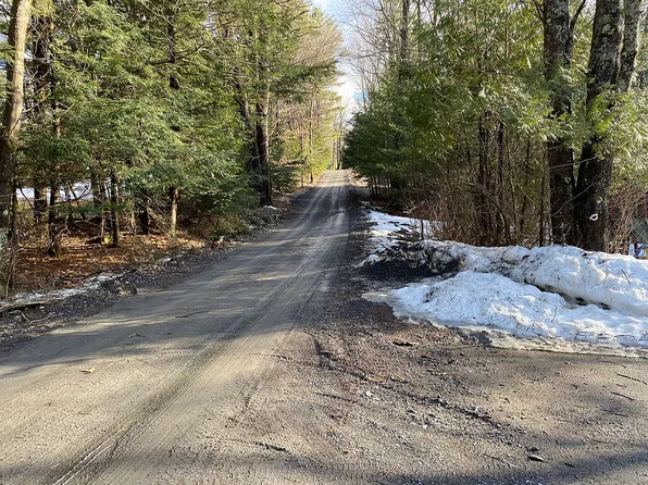 23 Pine Ridge Rd, Springfield, VT 05156