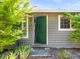 6654 SW Capitol Hwy, Portland, OR 97219