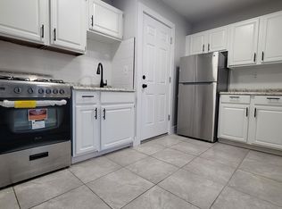 41 Main St #3B, Highland, NY 12528