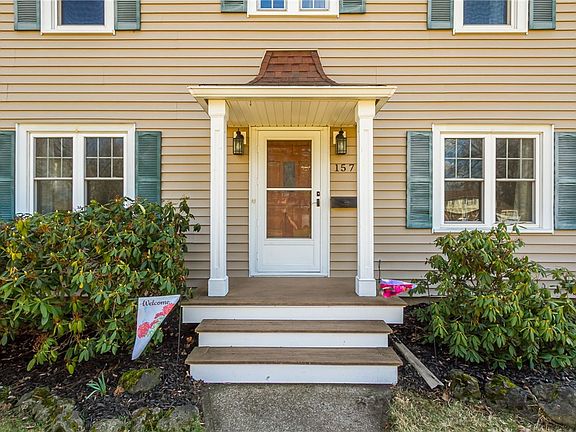 3rd image of 157 Daley Blvd