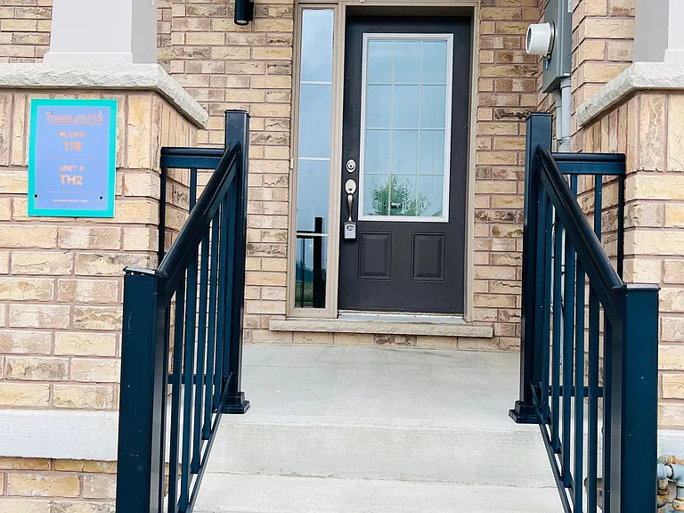 49 Doris Pawley Cres — Photo 2