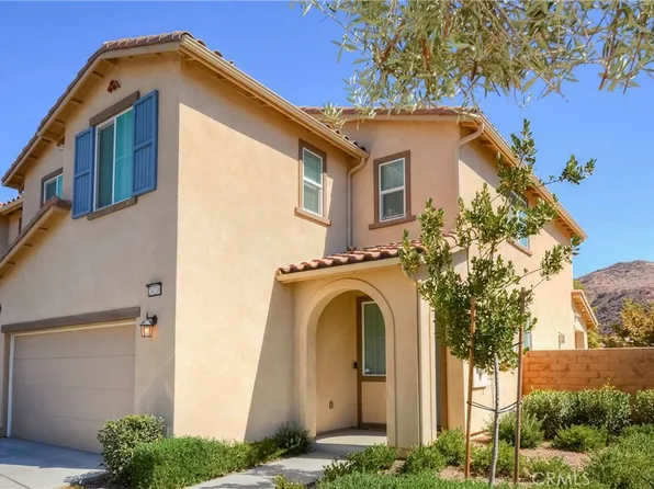 24218 Hillcrest Dr, Corona, CA 92883