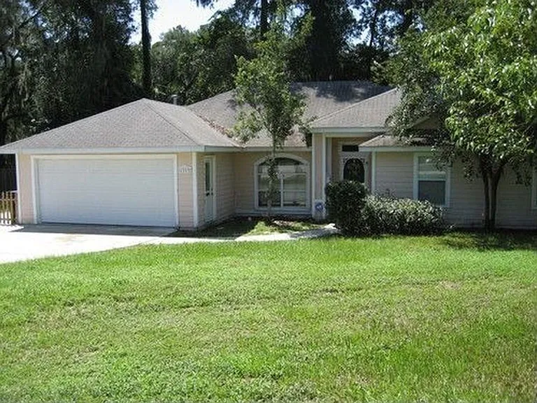 2253 SW 41st Ln — Photo 12