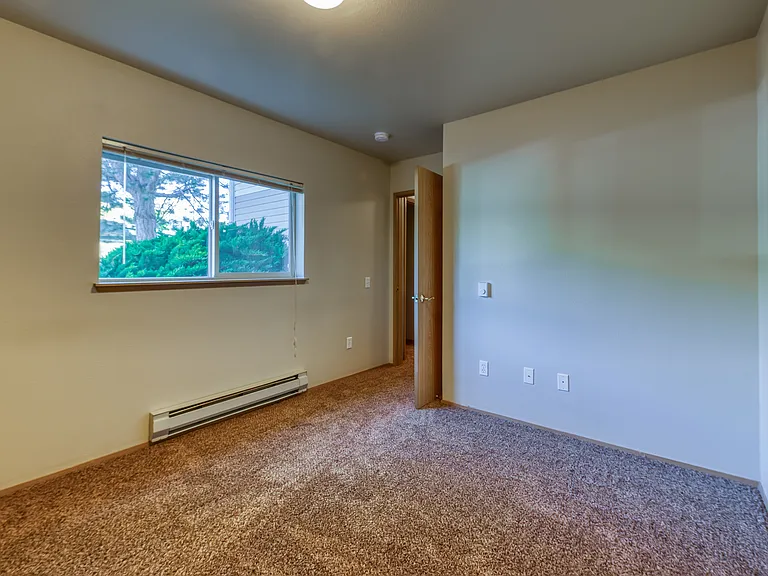 2nd Bedroom 1