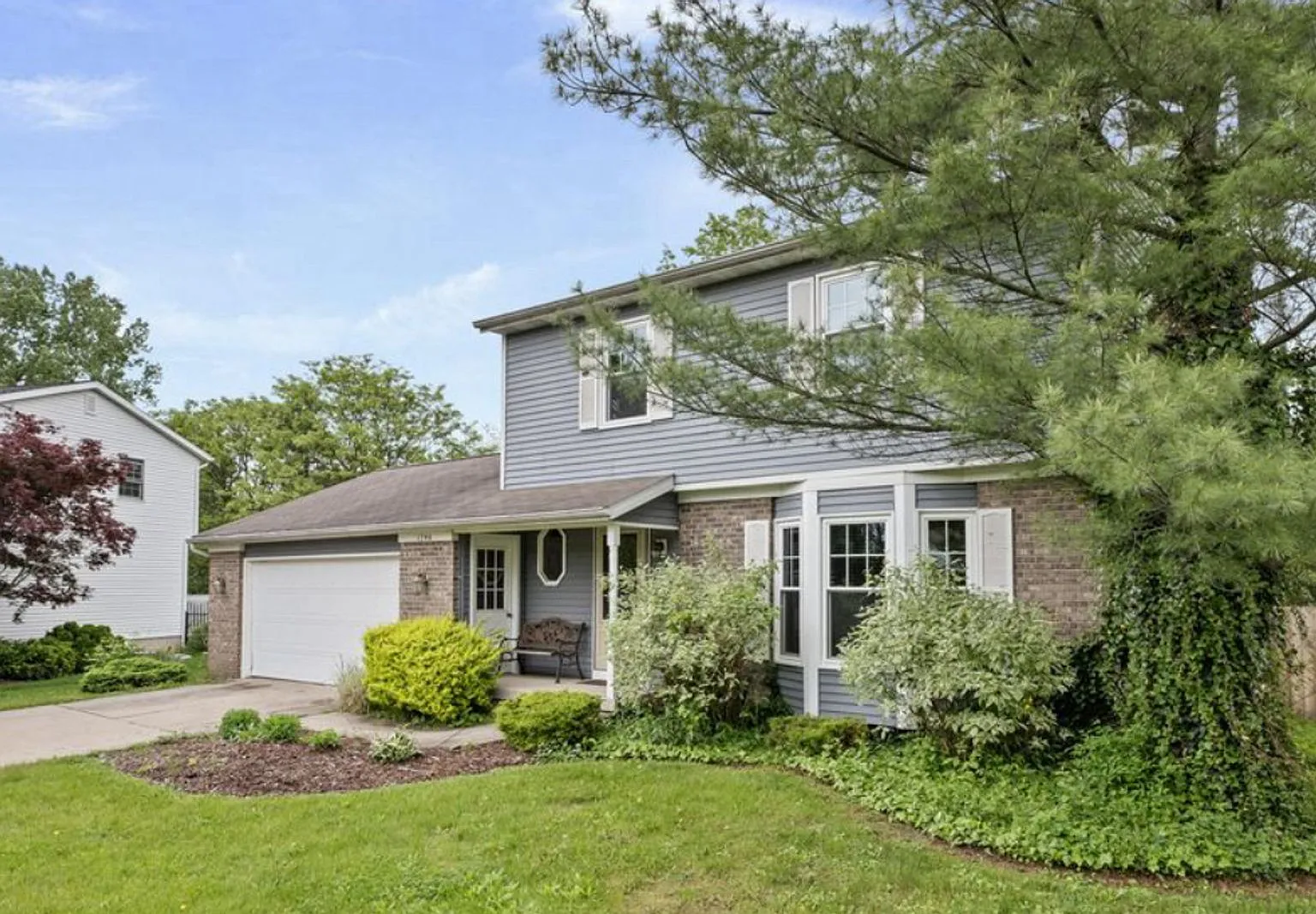 1746 Andover Ln SE - East Grand Rapids Schools — Photo 1