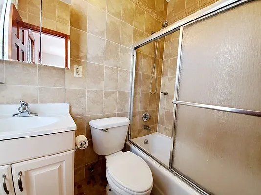 Rented by Brooklyn Property Group LLC | media 7