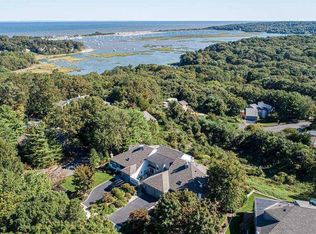 45 Rockledge Path, Port Jefferson, NY 11777