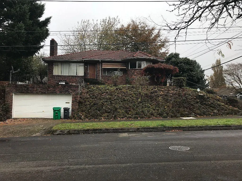 10 NE 84th Ave photo 1