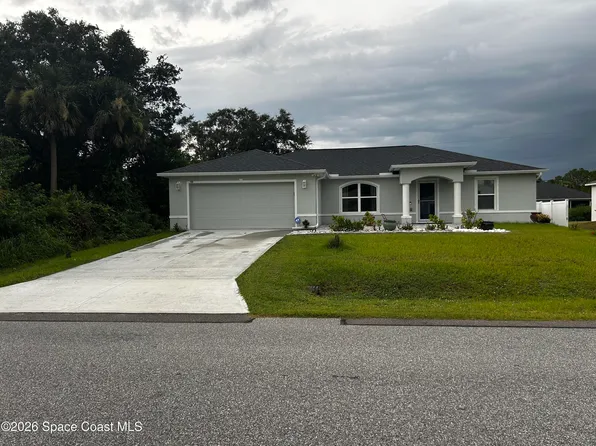 598 Brickell St SE, Palm Bay, FL 32909