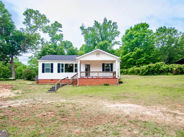12 Bailey Dr, Newnan, GA 30263