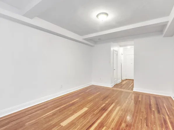 253 West 72nd Street image 4 of 14