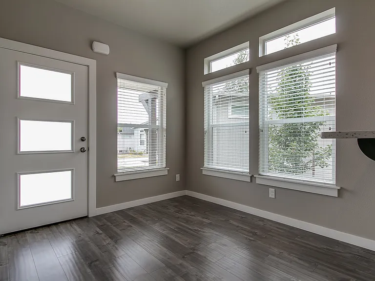 1357 Turtle Ln — Photo 3