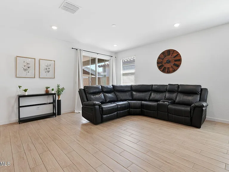 4572 E French Rd — Photo 9