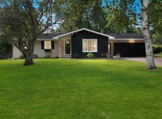 2641 Kenhill Dr, Green Bay, WI 54313