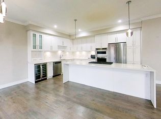 17033 Fraser Hwy #6X, Surrey, BC V4N 6V2