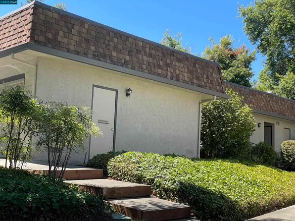 1812 Holland Dr, Walnut Creek, CA 94597