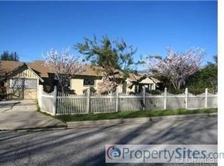 260 Myrtlewood Dr, Calimesa, CA 92320