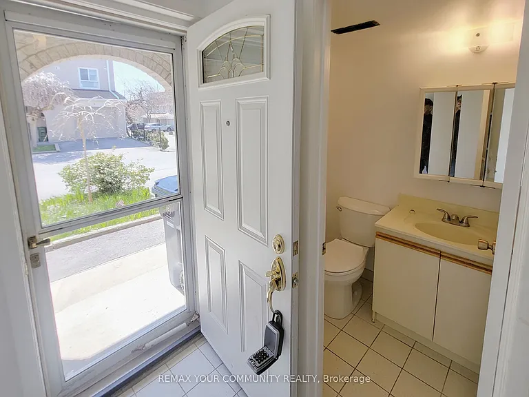 79 Rameau Dr #1 — Photo 4