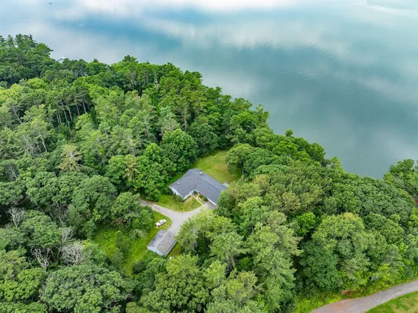 890 Mere Point Road, Brunswick, ME 04011