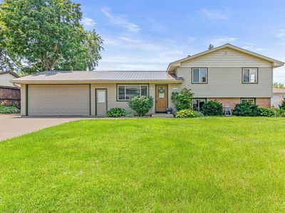 2220 Radatz Ave, Saint Paul, MN, 55109