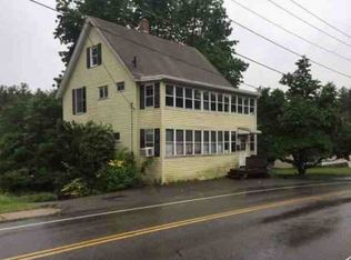 4 Clark St, Gardner, MA 01440