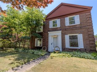 10422 Brighton Rd, Bratenahl, OH