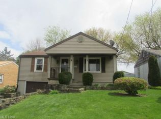 134 N Surry Rd, East Liverpool, OH 43920