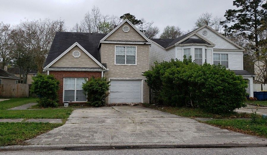 1st image of 564 Staffordshire Dr