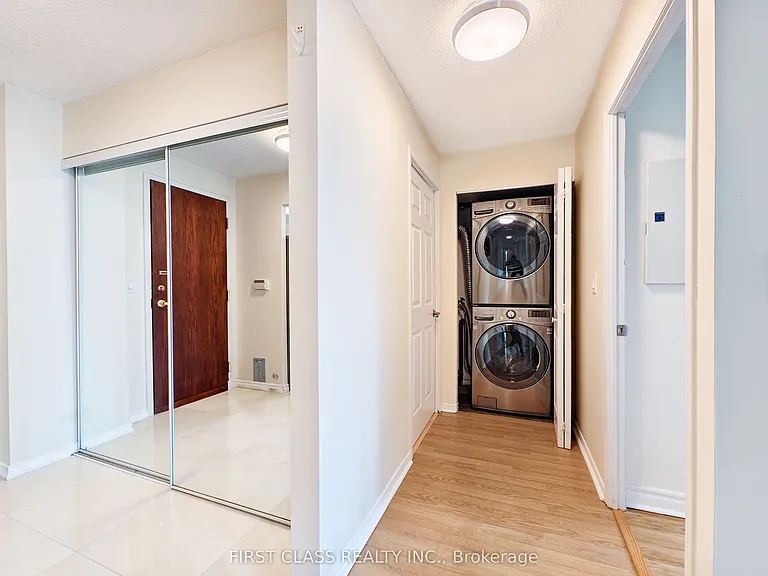 8 Pemberton Ave #606 — Photo 18