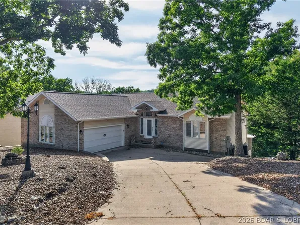 231 Ridgewood Dr, Lake Ozark, MO 65049