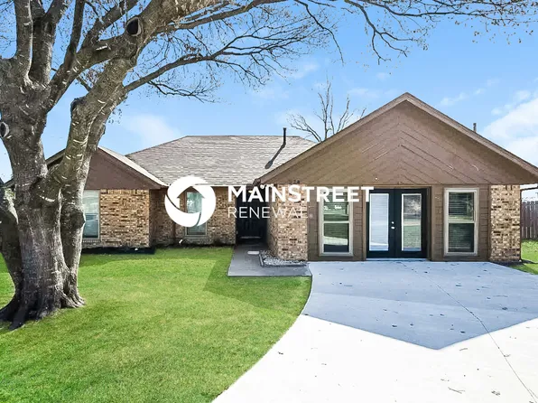 524 E Lark Ct, Desoto, TX 75115