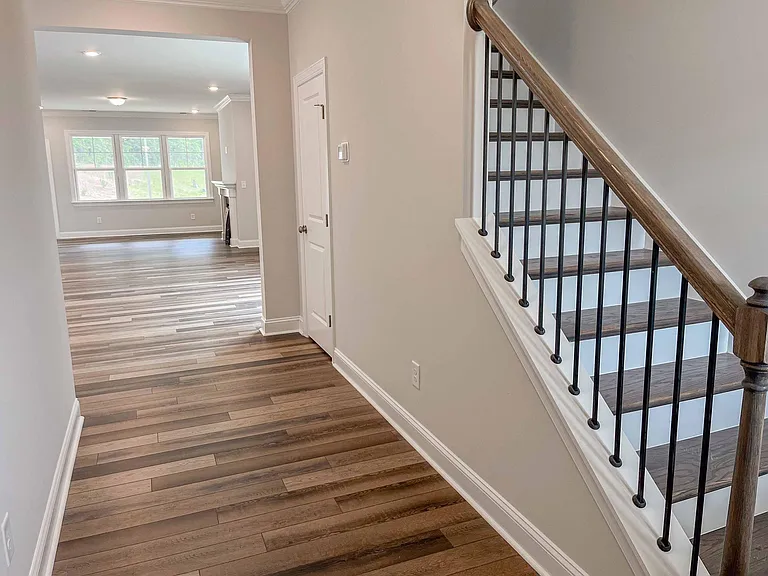 717 Grayson Ridge Ln — Photo 4