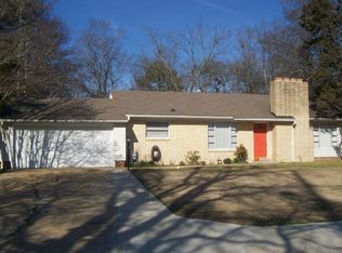 1904 W Jackson St, Tupelo, MS 38801