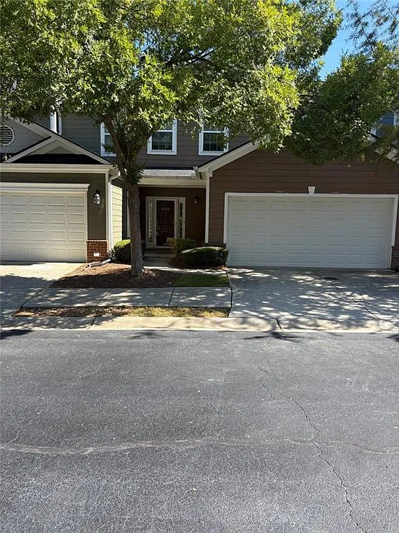 3 bed, 2.5 bath, 1808 sqft, $2,500 — Photo 1