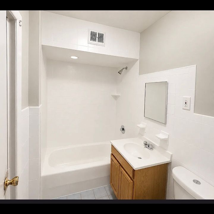 2nd image of 76 N 9th St #1A