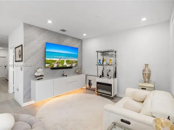 28500 SW 133rd Path, Homestead, FL