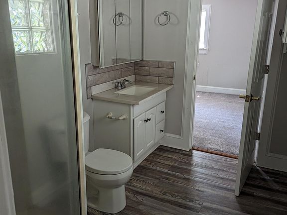 4th image of 5613 Rock Quarry Rd