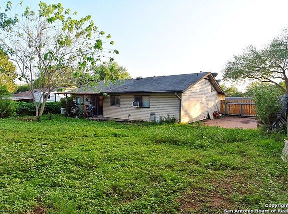 4th image of 5115 Charolais Dr