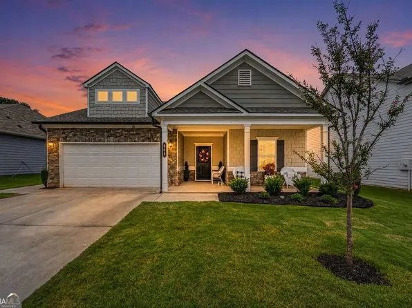 648 Summerfield Ln, Cartersville, GA 30120