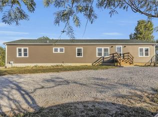 34927 W 359th St, Osawatomie, KS 66064