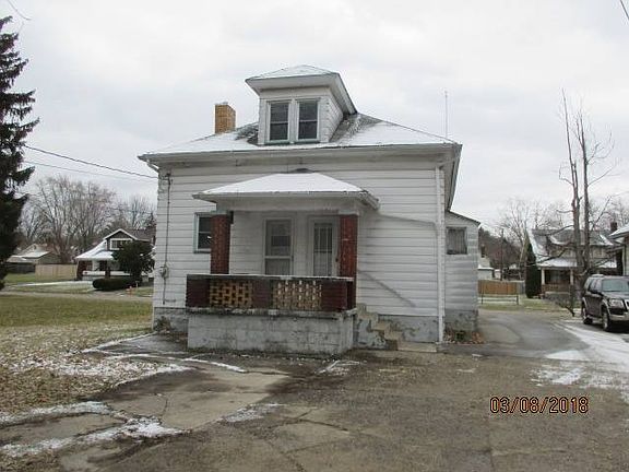 3rd image of 4216 Helena Ave