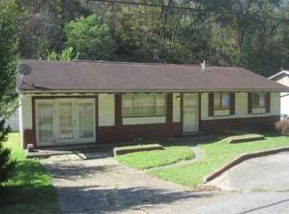 1820 County Road 144, South Point, OH 45680