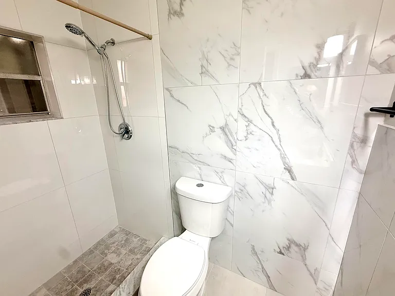 22800 SW 54th Way — Photo 8