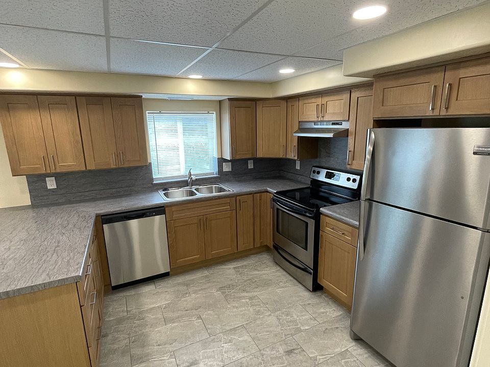 1st image of 783 W Bayport Way
