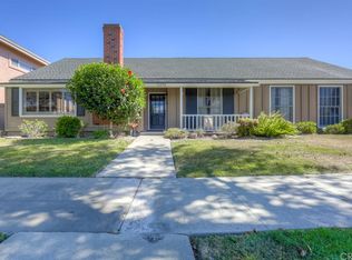 3292 Rossmoor Way, Los Alamitos, CA 90720