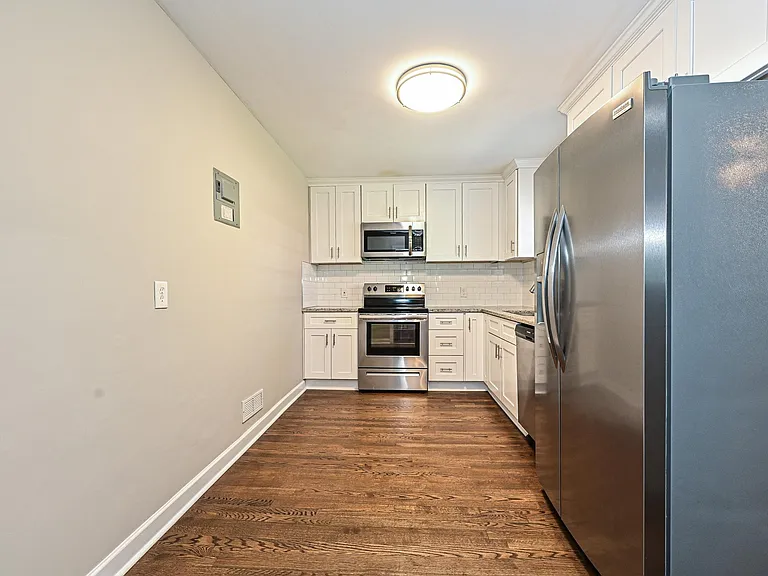 3307 Bonaire Dr — Photo 13